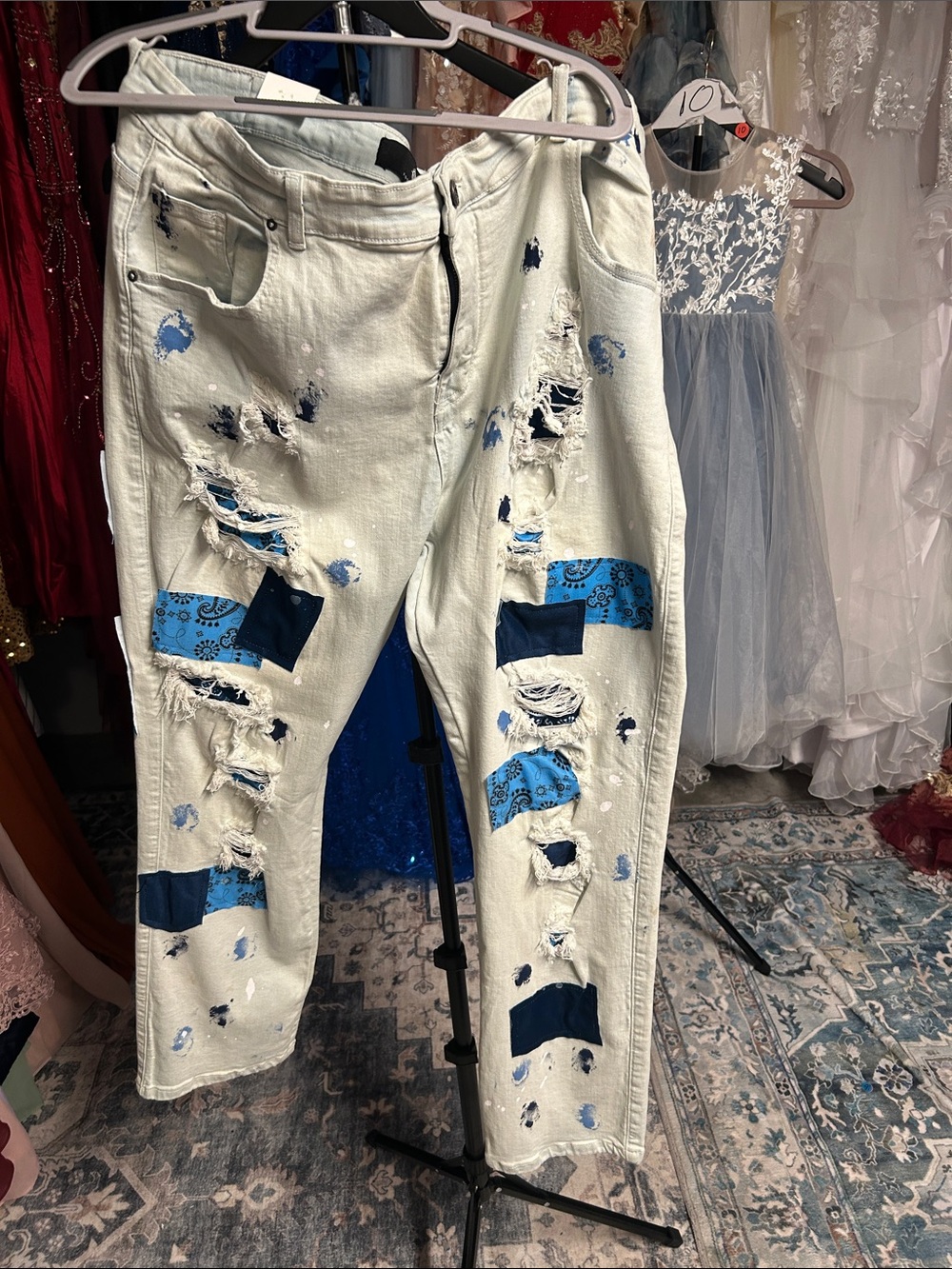 Distressed White Straight Jeans with Blue Patch Details